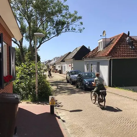 Appartement Family House On Historic Dike - Big Garden, Free P